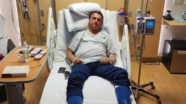 Bolsonaro passa por exame e precisará intensificar tratamento medicamentoso