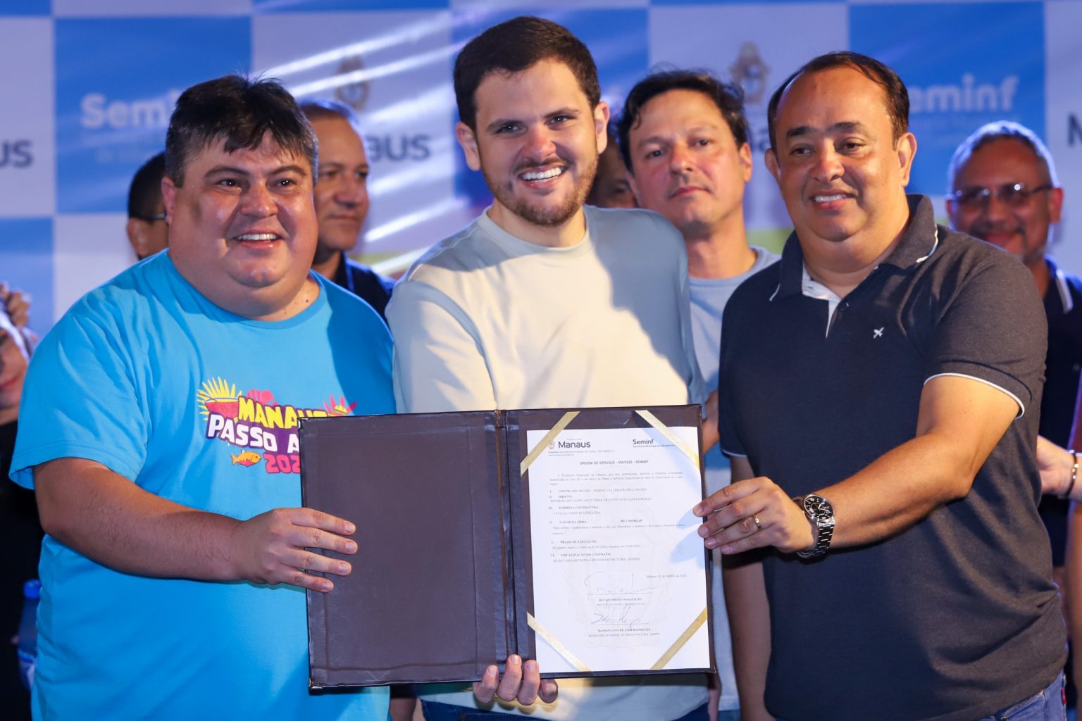 Prefeito Renato Junior assina primeira ordem de serviço no Executivo municipal