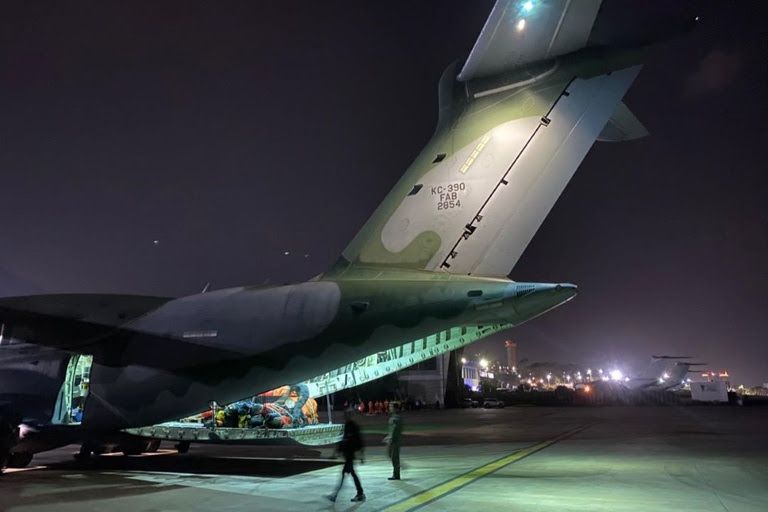 Segundo avião da FAB decola neste sábado com ajuda para a Venezuela