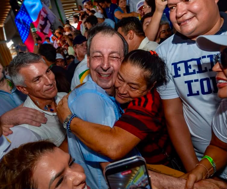 Convenção reúne 49 prefeitos e lideranças de todo o Amazonas em grande evento de apoio a Omar Aziz e Eduardo Braga