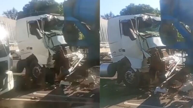 Colisão entre caminhão e betoneira bloqueia trânsito na Av. do Turismo