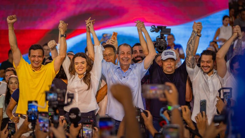 Construção de escolas, ensino em tempo integral e valorização dos professores estão entre propostas de Omar para a educação