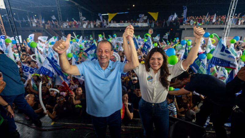 Omar defende expansão das escolas de tempo integral e melhoria da estrutura da rede estadual